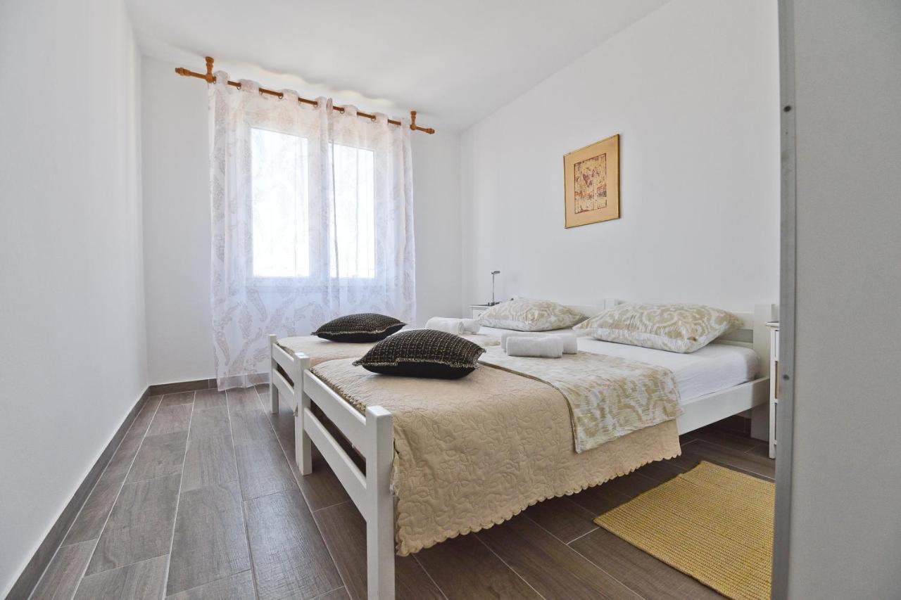 Tonik Apartments 扎达尔 外观 照片