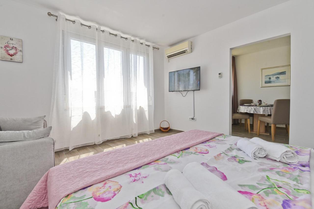 Tonik Apartments 扎达尔 外观 照片